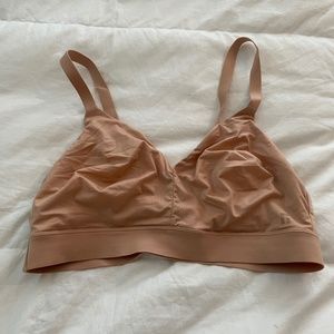 L (A-C) Tommy John Second Skin Triangle Bralette